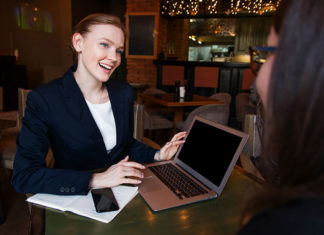 Zakładanie spółek - na co warto uważać i komu powierzyć te działania?