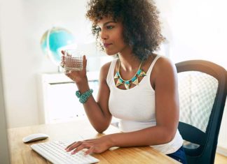 Dystrybutory wody z filtrem do nowoczesnego biura