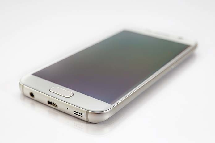 Na co zwrócić uwagę, kupując telefon