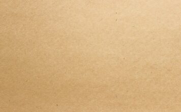 Czy karta pobytu jest obowiązkowa?