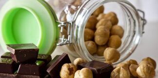 Jakie są zalety korzystania z danych cyfrowych?